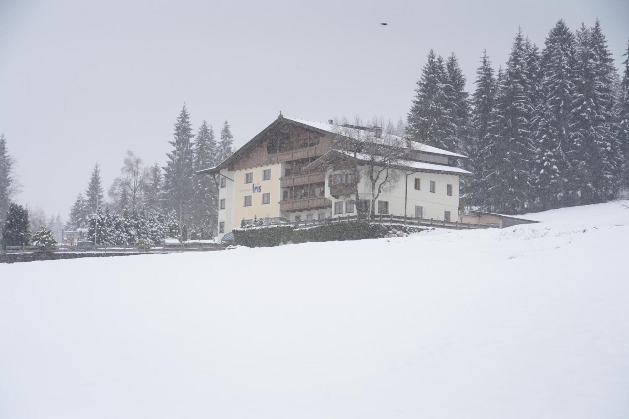Ferienhotel Iris Auffach Exterior photo